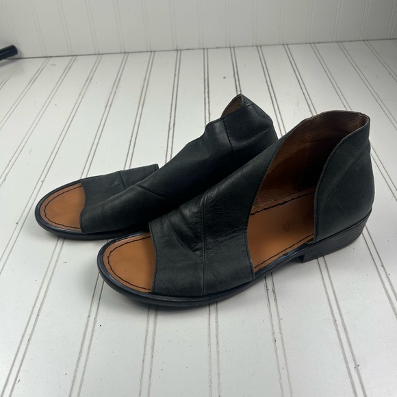 FREE PEOPLE Boho Mont Blanc Black Sandals Open Toe Slippers Flat Women’s Size 9 - Picture 6 of 12